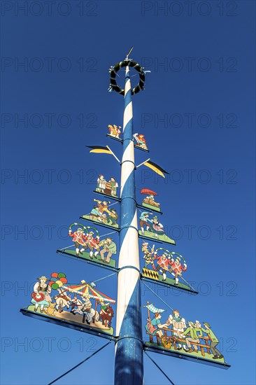 Maypole at the Viktualienmarkt in Munich, Bavaria, Germany, Europe