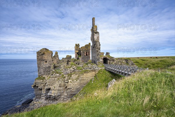 Girnigoe and Sinclair Castle, Rock Castle on the North Sea Coast, Wick, County Caithness, Scotland,