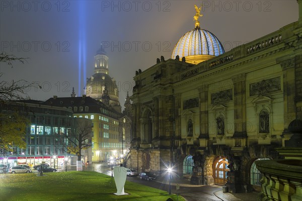 Georg Treu Platz with the building of the Neuer SÃ¤chsischer art society, the Coselpalais and the