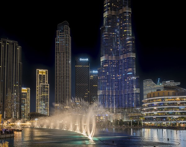 Night shot, water feature in Burj Khalifa Lake, Burk Khalifa, Downtown, Dubai, United Arab