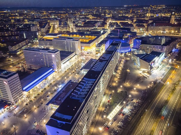 Prager StraÃŸe and St. Petersburger StraÃŸe, with the Prager Spitze, the Pullmann Hotel, the