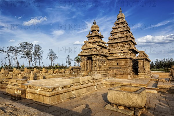 Famous Tamil Nadu landmark, Shore temple, world heritage site in Mahabalipuram, Tamil Nadu, India,