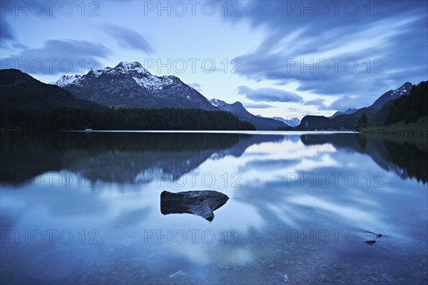 Morning atmosphere at Lake Sils behind Piz da la Margna, Sils, Engadin, Canton Graubünden,