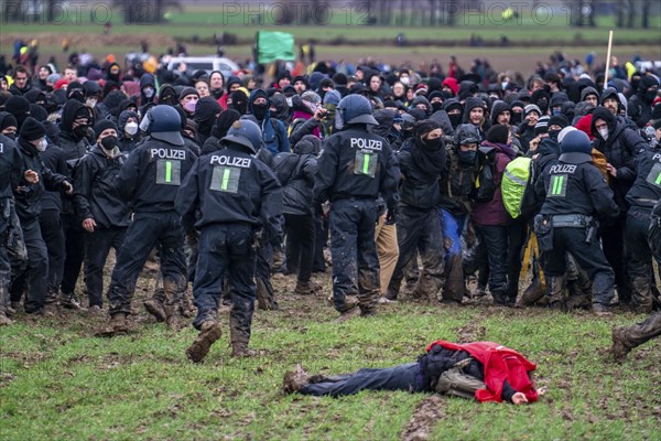 Violent clashes between thousands of demonstrators and the police, after a demonstration against