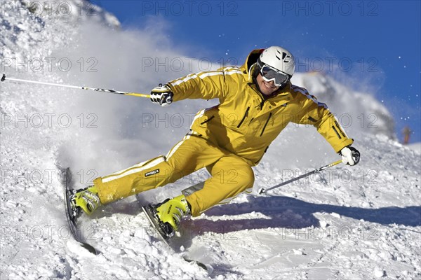 Freeriding in the snow, Salzburg, Austria, Europe