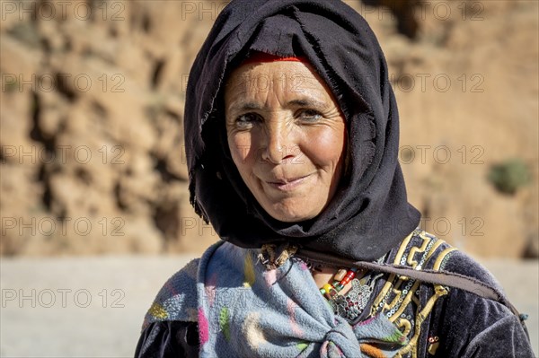 Portrait, Berber woman, traditional clothing, Morocco, Africa