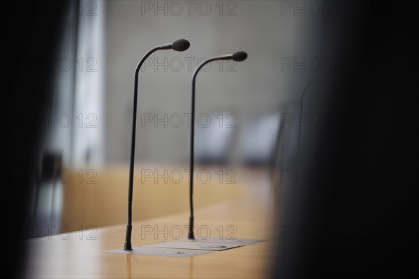Microphones in a hearing room in the Marie-Elisabeth-Lüders-Haus