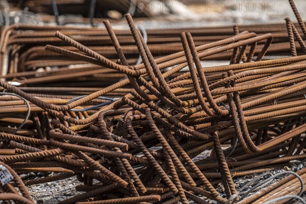 Large construction site, construction iron, reinforcement iron, concrete construction, reinforced