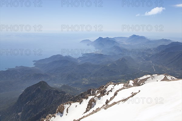 View of the Turkish Riviera from the snow-covered TahtalÄ± DaÄŸÄ±, Turkey, Asia