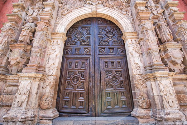 Scenic Guanajuato churches in historic city center