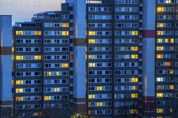High-rise buildings in the Bensberg residential park, Bergisch-Gladbach, 18-storey housing estate