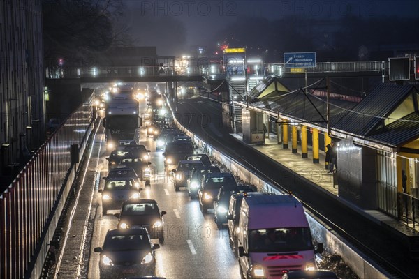 Traffic jam on the A40 motorway, Ruhrschnellweg, in Essen, underground station Essen