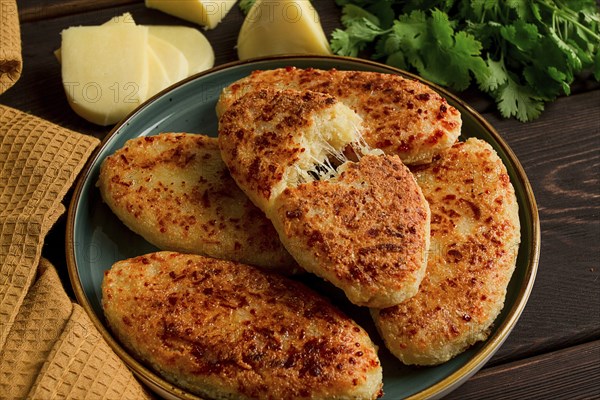 Chvishtari, corn flour tortillas with cheese, pastries, Georgian cuisine, Mchadi, homemade, top