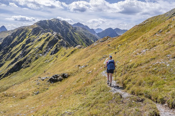 Hiker on the Carnic High Trail, Carnic Main Ridge, Carnic Alps, Carinthia, Austria, Europe