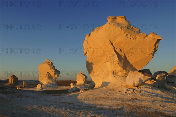 Egypt, White Desert, bizarre sandstone cliffs, Middle East, Africa