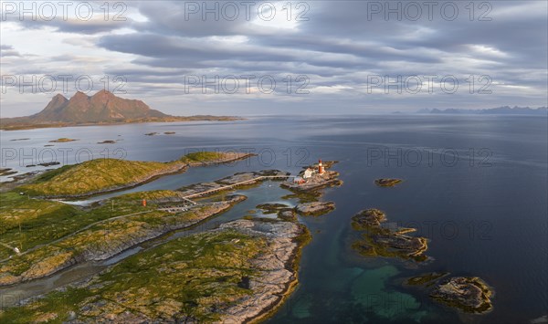 Tranoy Fyr Lighthouse, Tranoy Fyr, Hamaroy, Ofoten, Vestfjord, Nordland, Norway, Europe