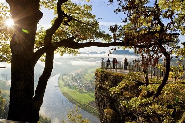 Tourists on the bastion view