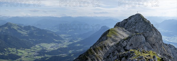 Peak of the Scheffauer, Kaisergebirge, Wilder Kaiser, Kitzbühel Alps, Tyrol, Austria, Europe
