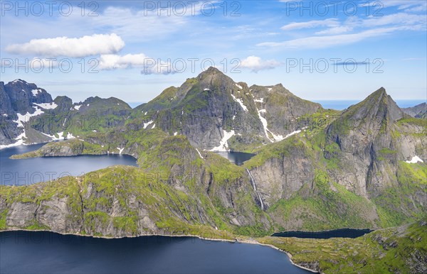Mountain landscape with steep rocky peaks, lakes Tennesvatnet and Krokvatnet, summit of