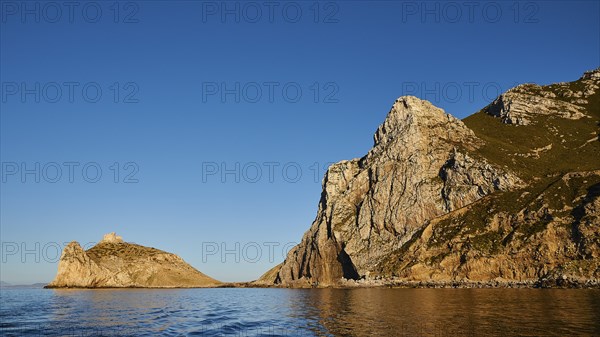 Evening light, Castello di Punta Troia, Boat tour, View from the sea, Bizarre rock formations,