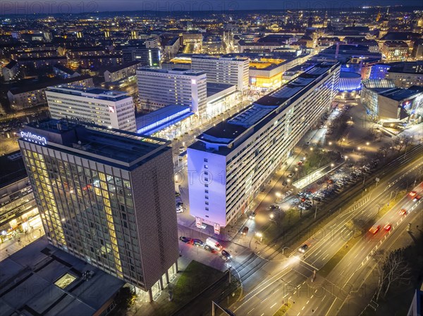 Prager StraÃŸe and St. Petersburger StraÃŸe, with the Prager Spitze, the Pullmann Hotel, the