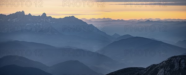Evening mood, silhouettes, dramatic mountain landscape, view from Hochkönig, Salzburger Land,