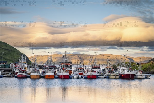 Fishing boats in Kamoyvaer harbour, Mageroya Island, Nordkapp, Troms og Finnmark, Norway, Europe