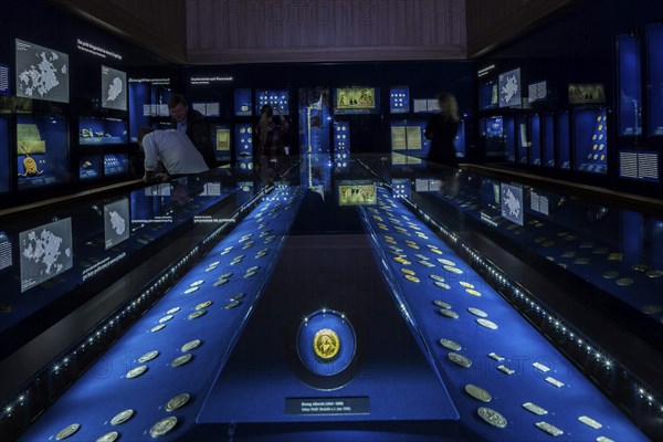 Coin Cabinet in the Residence Palace