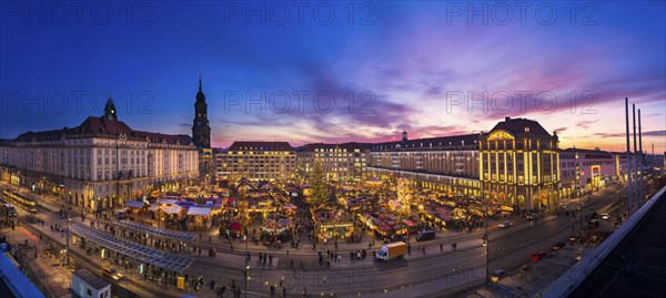 The Striezelmarkt, which has been held since 1434, is the oldest Christmas market in Germany and
