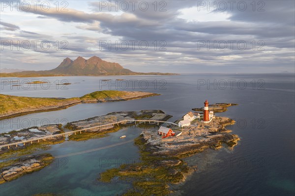 Tranoy Fyr Lighthouse, Tranoy Fyr, Hamaroy, Ofoten, Vestfjord, Nordland, Norway, Europe