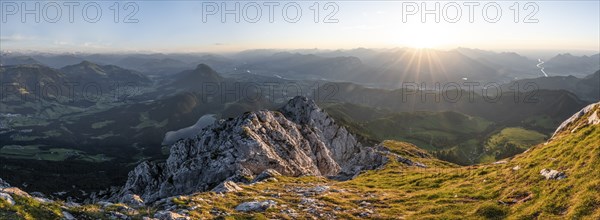 Alpine panorama, sunset, Hintersteiner See in the mountains, view from Schaffauer, Wilder Kaiser,
