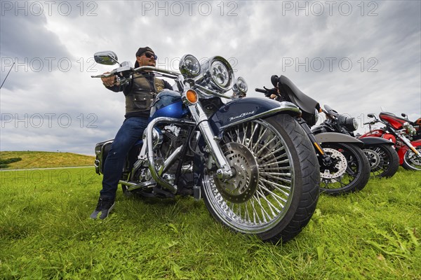 Press meeting with the Harleys Owner Group