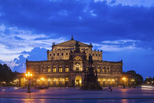 Semper Opera