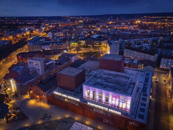 Power plant Mitte with State Operetta and TJG