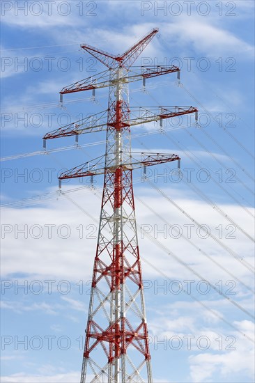 Electricity pylon, high-voltage pylon for crossing 380 kilovolt high-voltage lines over the Elbe,