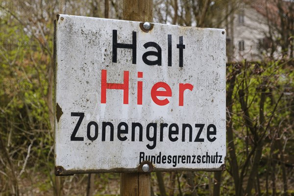 Sign, Stop Here Zone Border, Braunlage, Harz, Lower Saxony, Germany, Europe