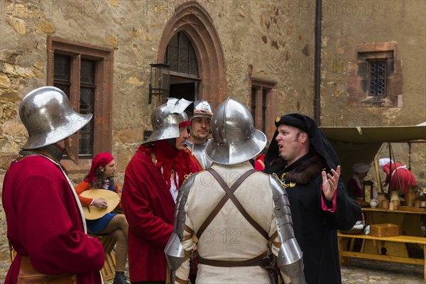 Everyday life in 1470 at Kriebstein Castle
