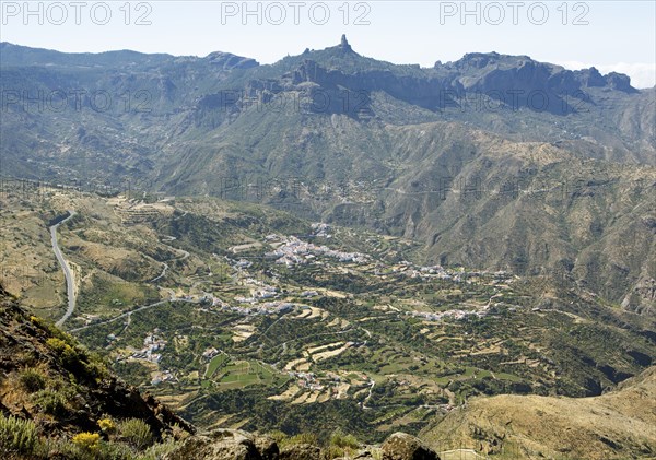 Parque Rural del Nublo, Roque Nublo at the back, Las Palmas Province, Gran Canaria, Canary Islands,