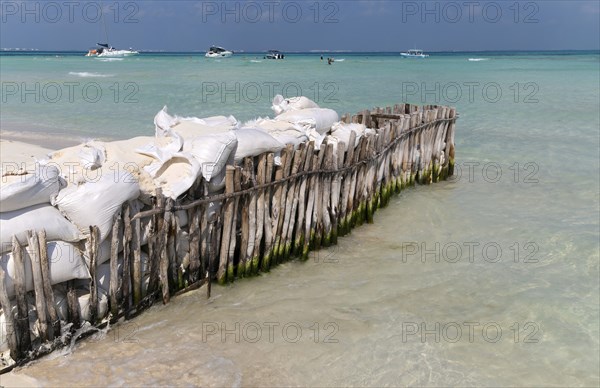 Groyne on sand beach to trap sediment, Playa Norte, Isla Mujeres, Caribbean Coast, Cancun, Quintana