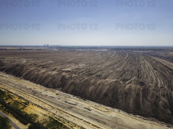 The Nochten open-cast mine (Upper Sorbian: Wochoo¾anska jama) is an open-cast lignite mine in