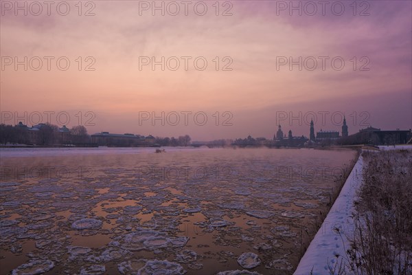 Dresden morning fog over the Elbe