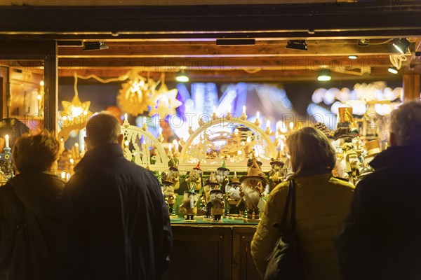 Neustädter Markt is home to one of Dresden's alternative Christmas markets