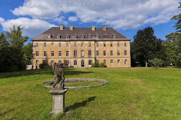Uhyst Castle