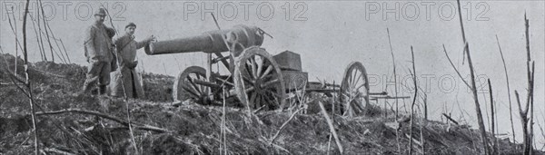 Abandoned German 150 cannon, April 1917, Aisne department, Hauts-de-France Region, France, Europe