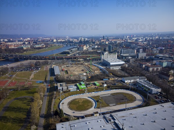 Ice rink, sports facilities, ball sports arena and the construction site of the Heinz Steyer