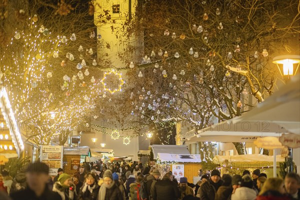 Known today as the Bautzen Wenzelsmarkt, Upper Sorbian Budyske Wjaclawske wiki, the Bautzen