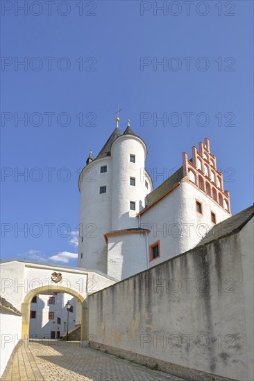 Entrance to the medieval castle, landmark, Schwarzenberg, Westerzgebirge, Erzgebirge, Saxony,