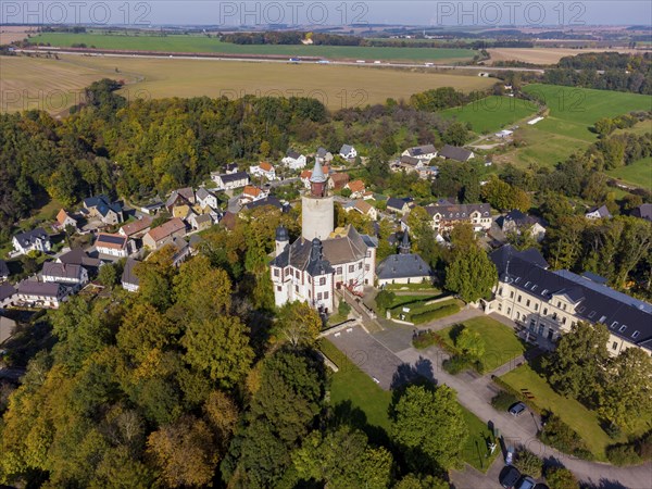 Posterstein Castle, which is over 800 years old, is located in the border triangle of Thuringia,
