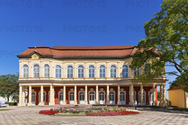 (Â© Sylvio Dittrich +49 1772156417) Merseburg Castle Garden Salon The Merseburg Castle Garden Salon