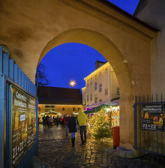 The Riesa Monastery Christmas, the Riesa Christmas market. The Riesa Christmas market took place
